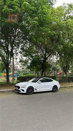 جنسس G70